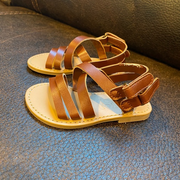 Baby shoe bundle - Picture 9 of 11